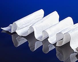 D4084 1 A roll of cotton guaze